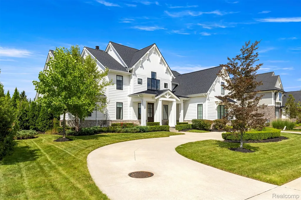 19084 Chaumont Way Northville City MI 48168