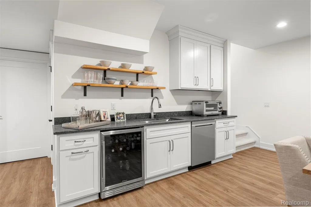 19084 Chaumont Way Northville City MI 48168