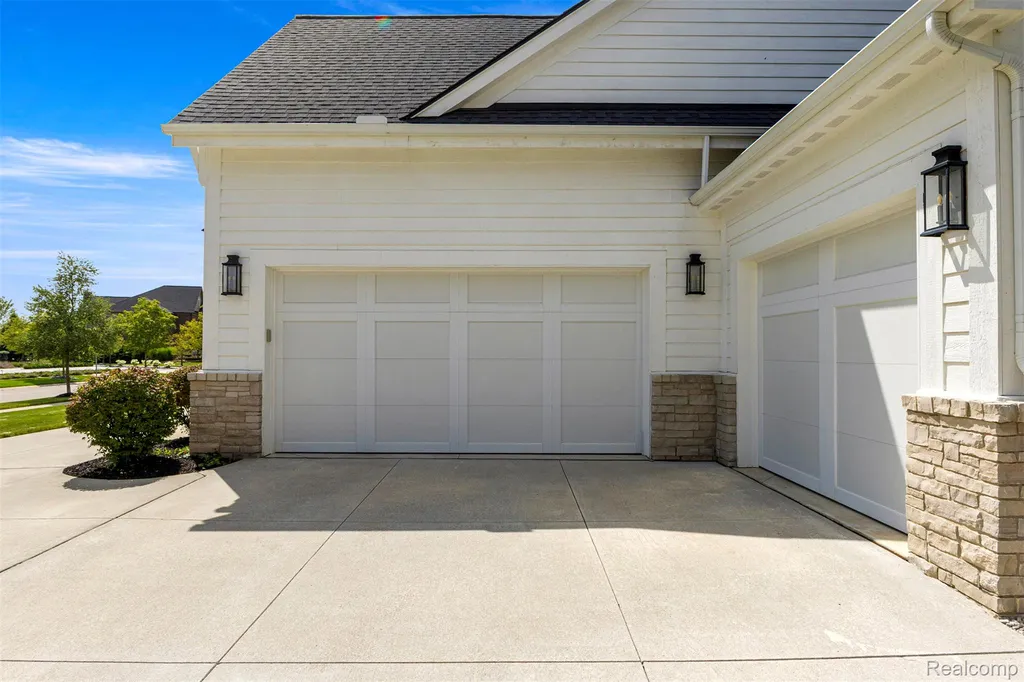 19084 Chaumont Way Northville City MI 48168