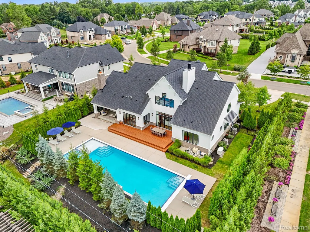 19084 Chaumont Way Northville City MI 48168