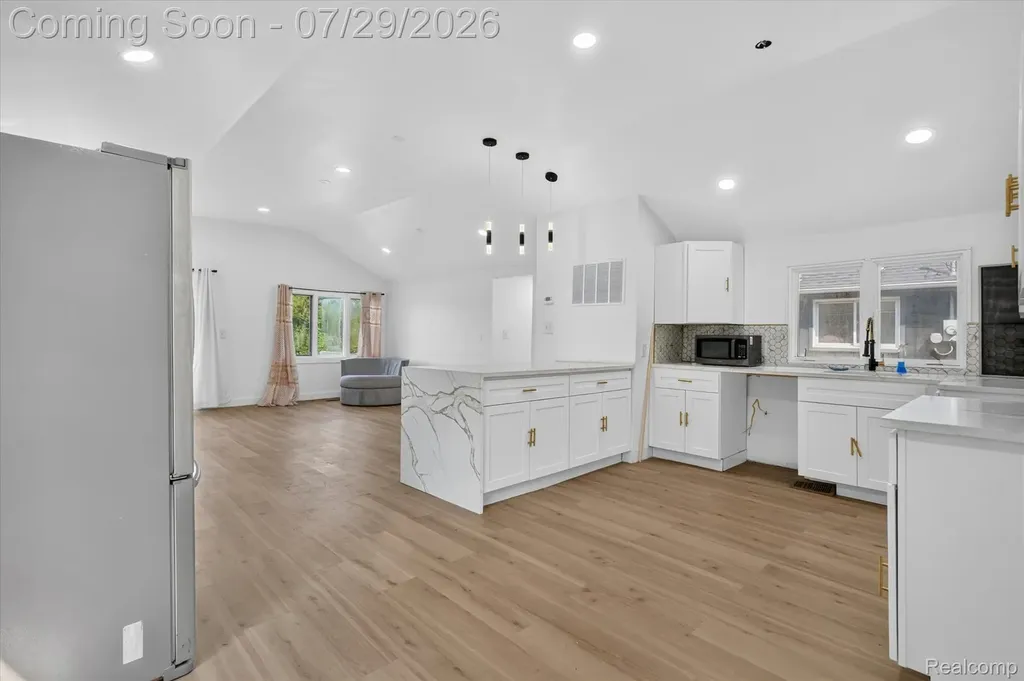 3515 Lakeview Drive Ortonville Village MI 48462