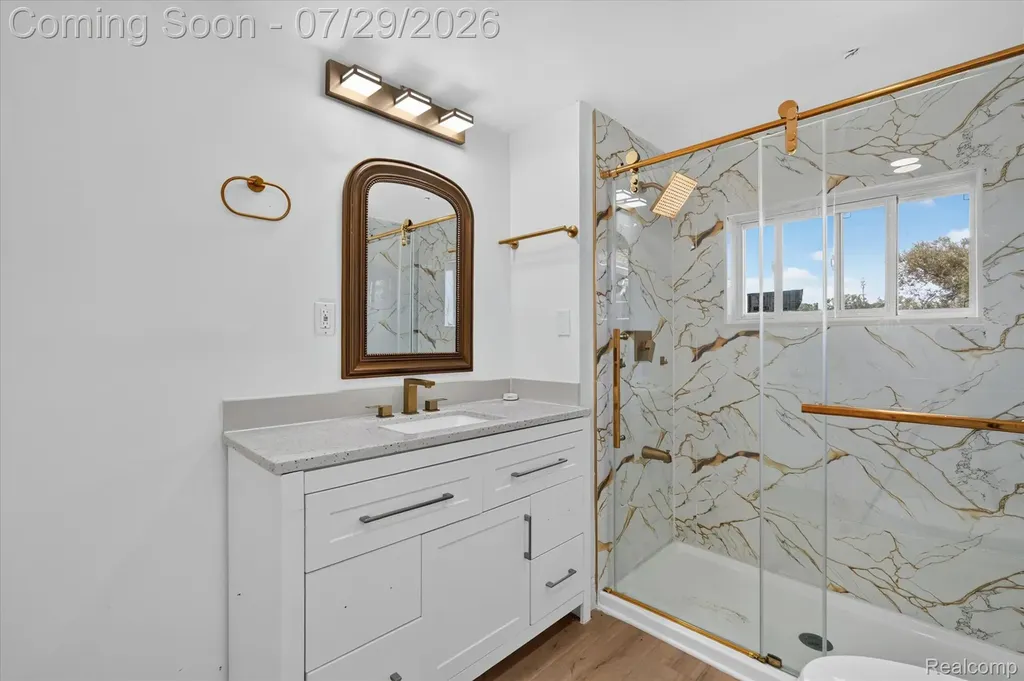 3515 Lakeview Drive Ortonville Village MI 48462
