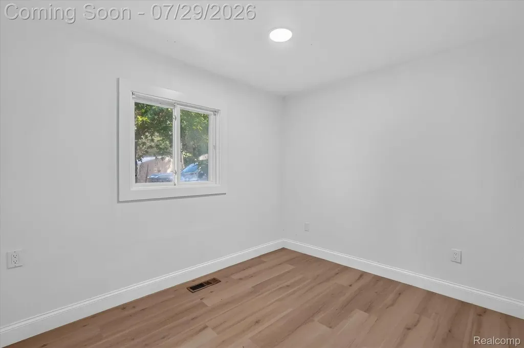 3515 Lakeview Drive Ortonville Village MI 48462