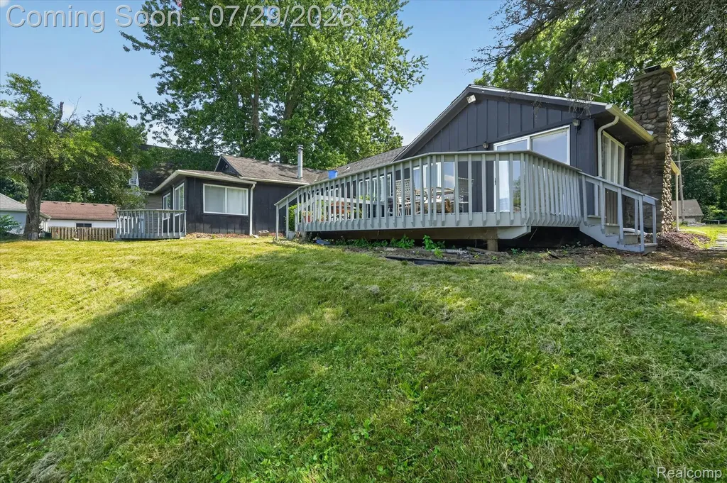 3515 Lakeview Drive Ortonville Village MI 48462