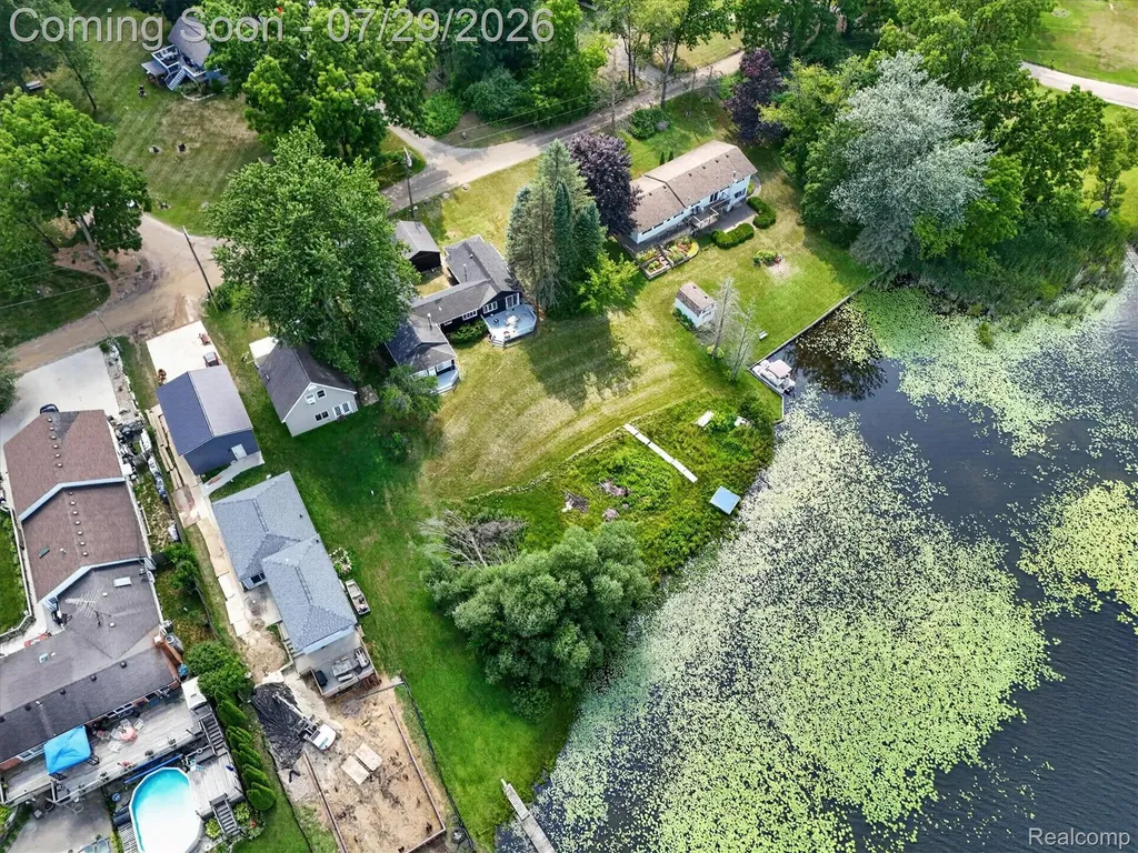3515 Lakeview Drive Ortonville Village MI 48462