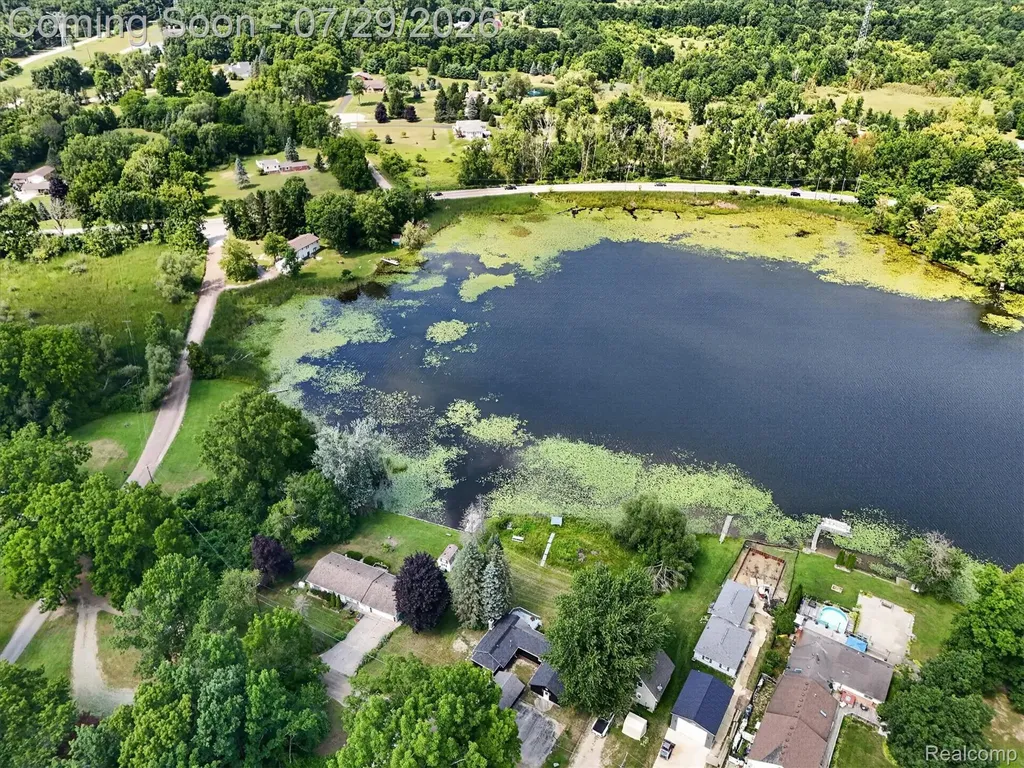 3515 Lakeview Drive Ortonville Village MI 48462