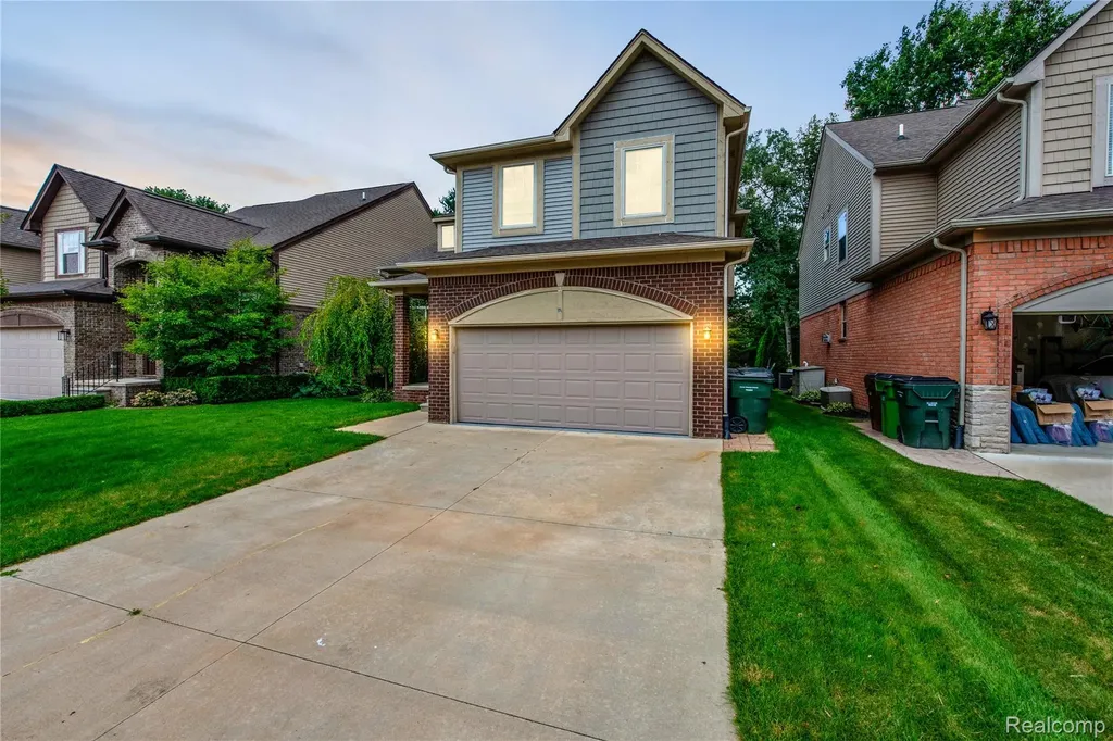 13897 Grandeur Avenue Shelby Charter Township MI 48315