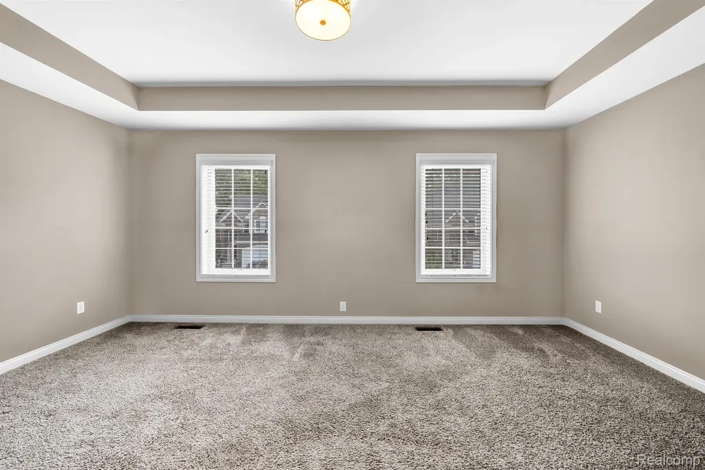 13897 Grandeur Avenue Shelby Charter Township MI 48315