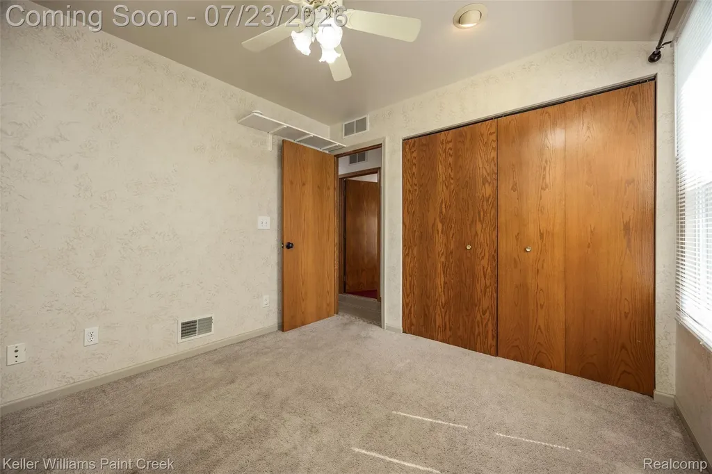 423 East Road Holly Village MI 48442