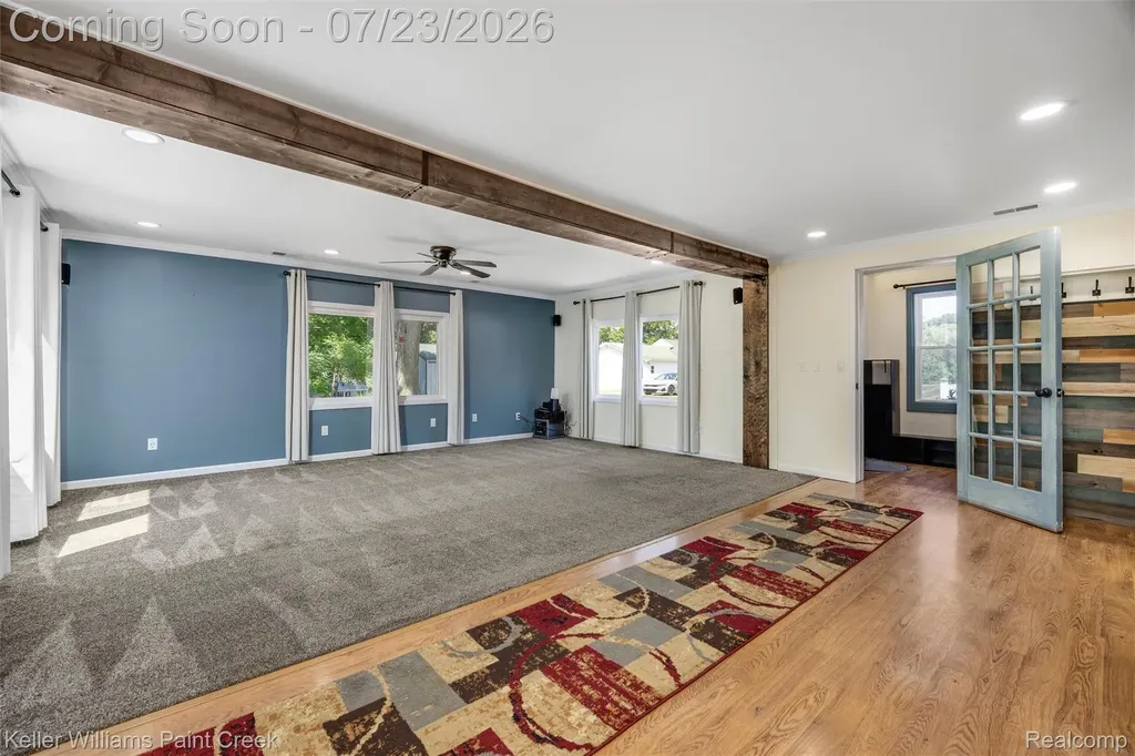 423 East Road Holly Village MI 48442