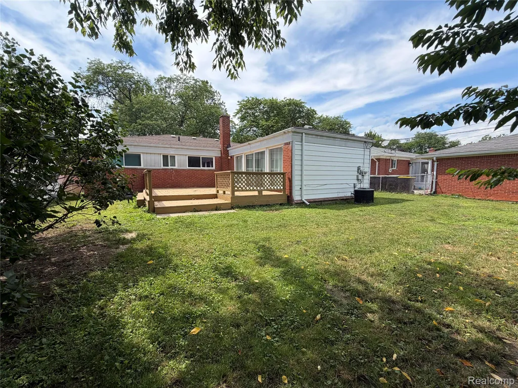 1861 Grange Road Trenton City MI 48183