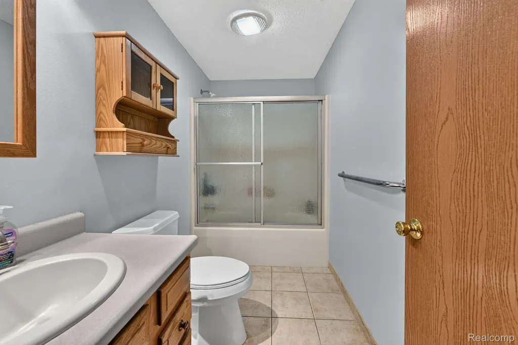 9889 Ditch Road Chesaning Township MI 48616