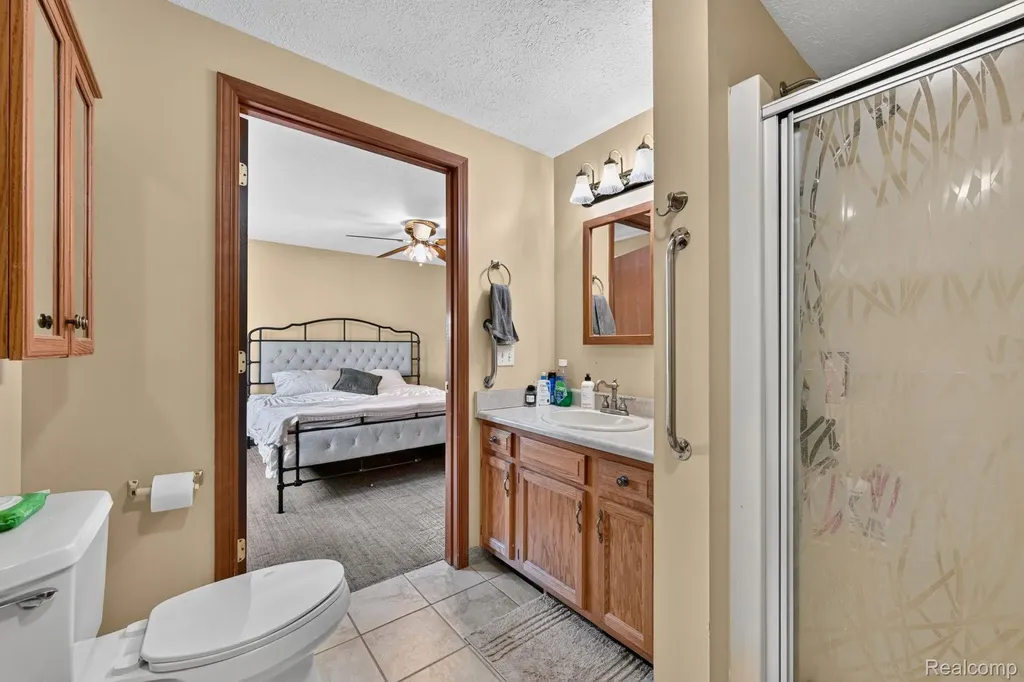 9889 Ditch Road Chesaning Township MI 48616