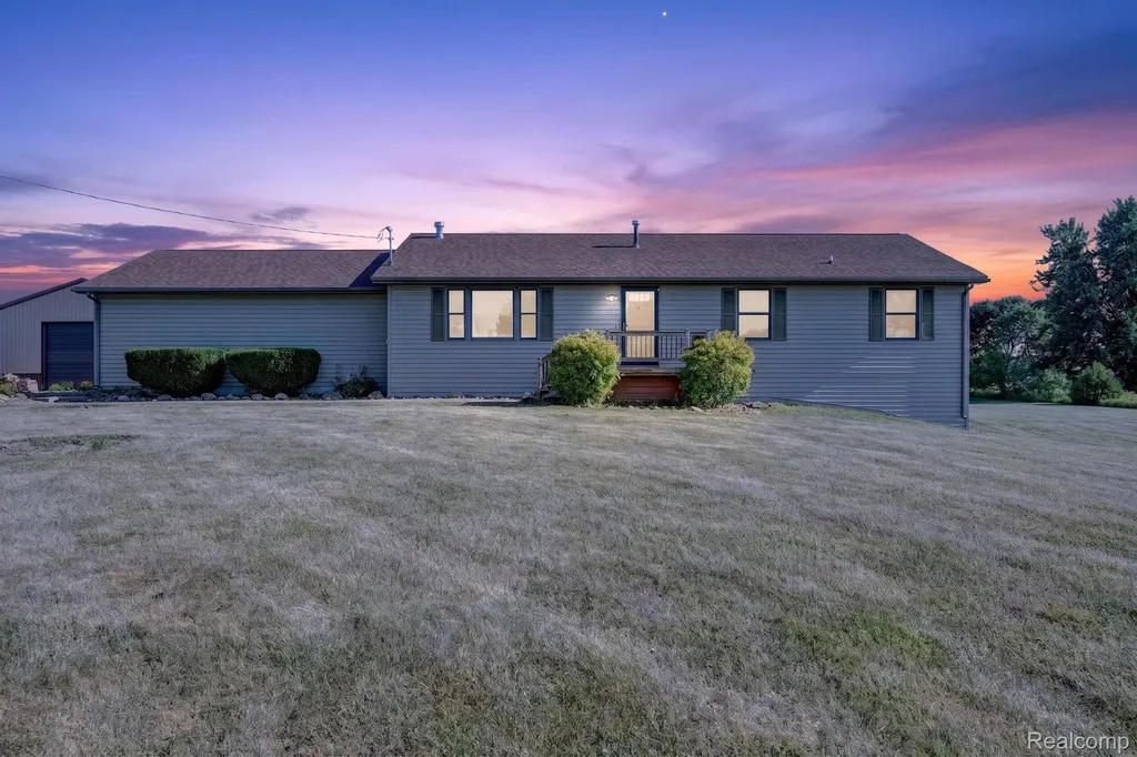 9889 Ditch Road Chesaning Township MI 48616