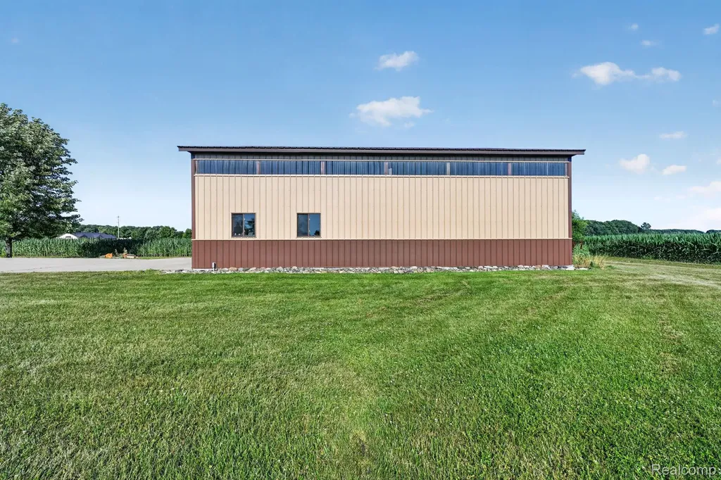 9889 Ditch Road Chesaning Township MI 48616