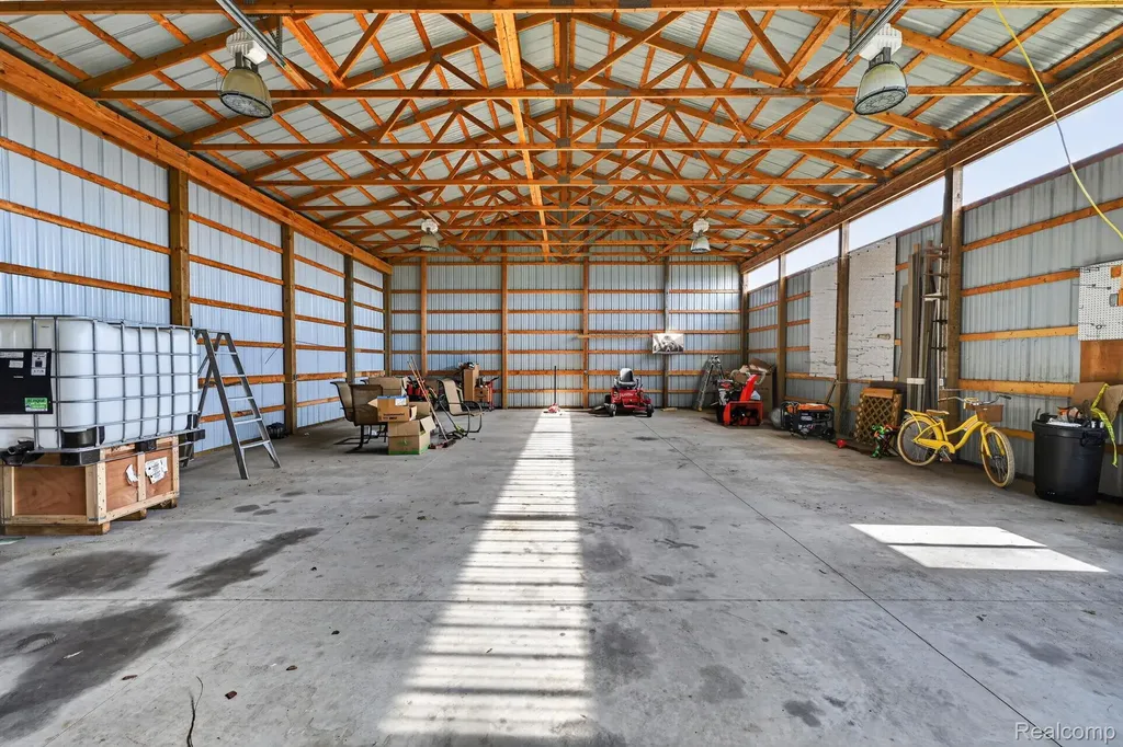 9889 Ditch Road Chesaning Township MI 48616