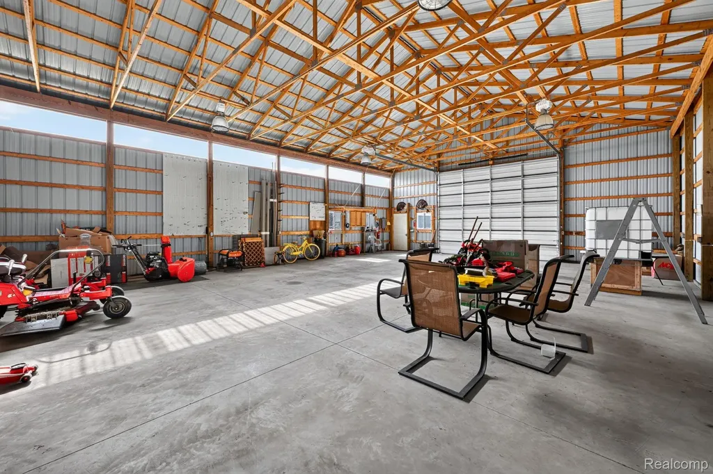 9889 Ditch Road Chesaning Township MI 48616