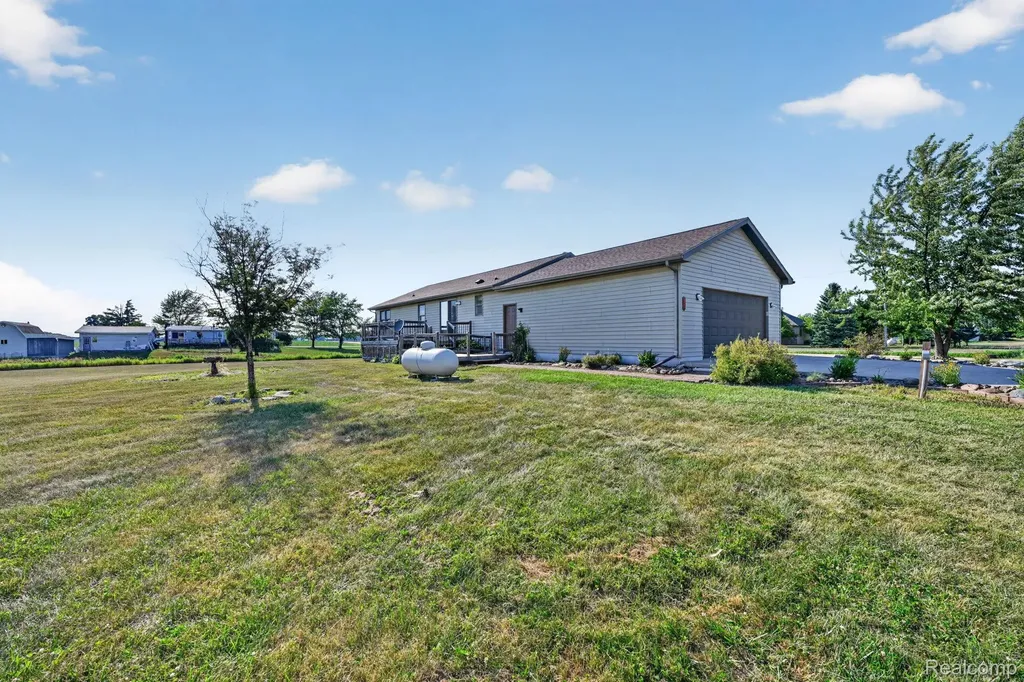 9889 Ditch Road Chesaning Township MI 48616