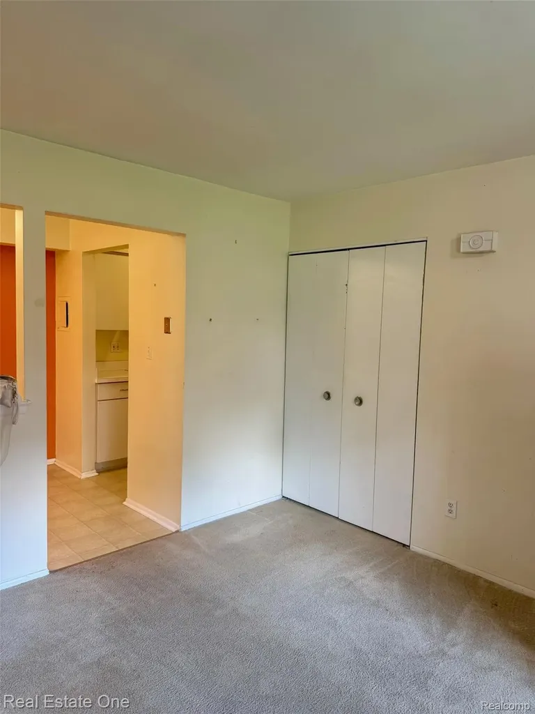 511 Longshore Drive Ann Arbor City MI 48105