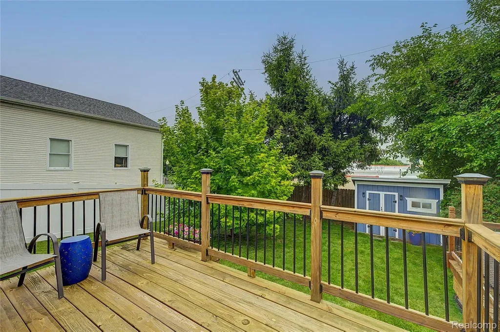 30 Beebe Street Lake Orion Village MI 48362