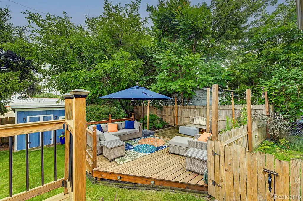 30 Beebe Street Lake Orion Village MI 48362