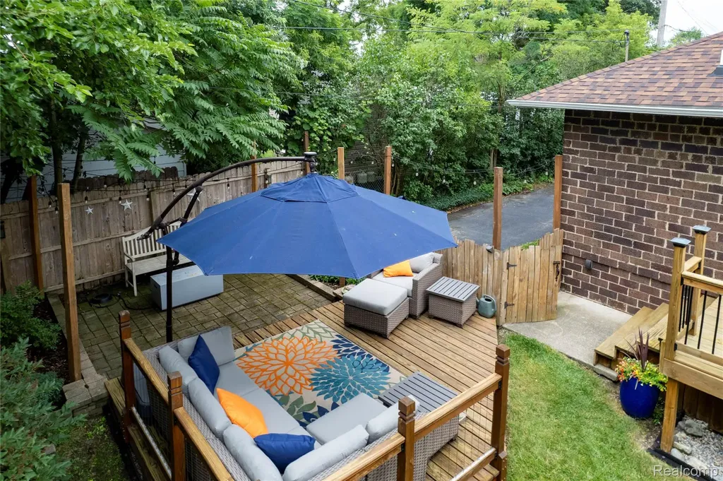 30 Beebe Street Lake Orion Village MI 48362