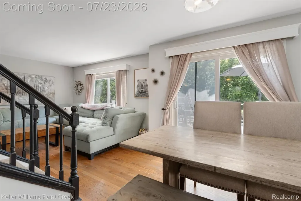 2611 Quail Run Street Oakland Charter Township MI 48306