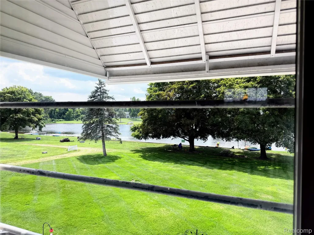 26965 Milford Road Lyon Charter Township MI 48178