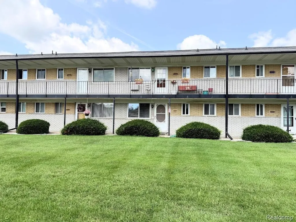 26965 Milford Road Lyon Charter Township MI 48178
