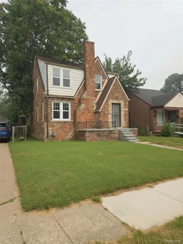 15008 Strathmoor Street Detroit City MI 48227