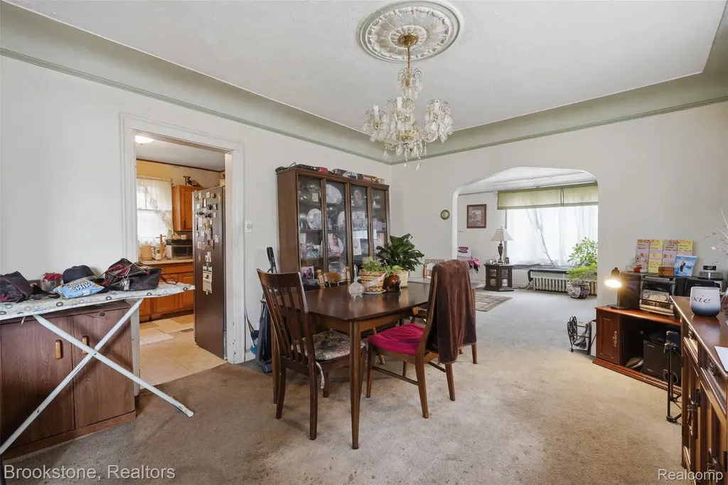 18939 Santa Barbara Drive Detroit City MI 48221
