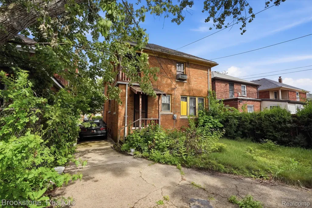 18939 Santa Barbara Drive Detroit City MI 48221