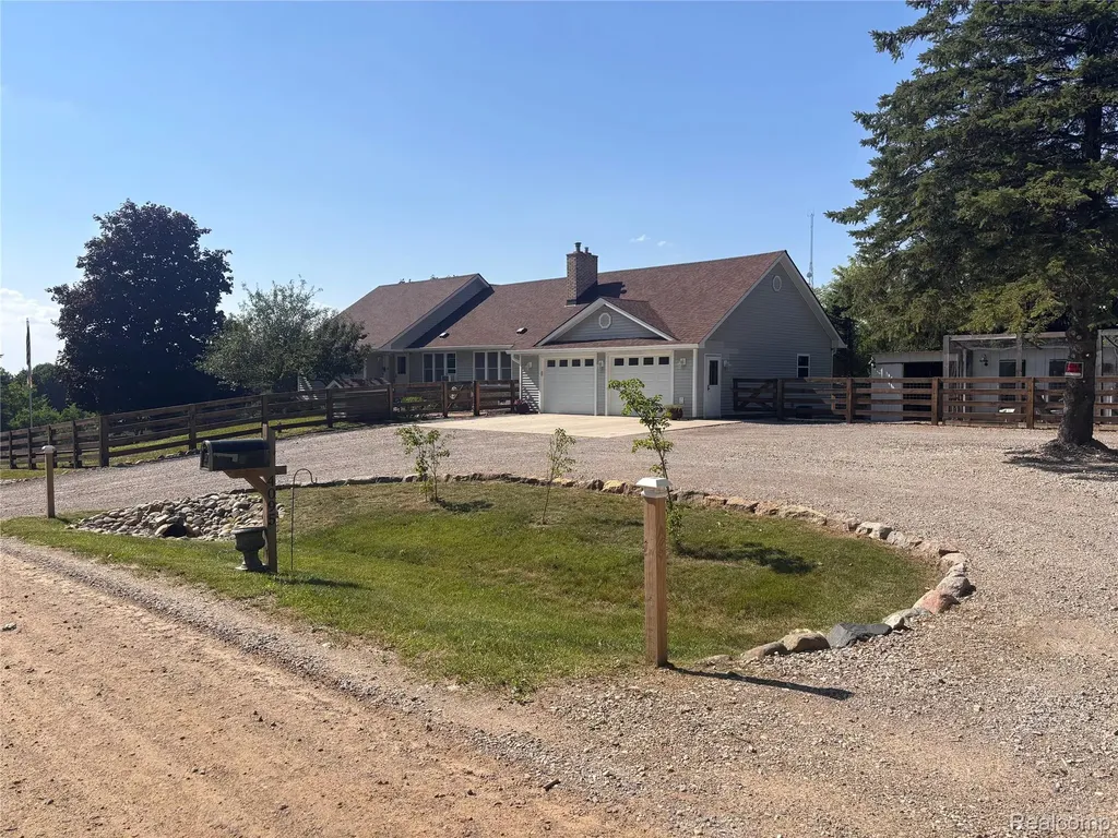 4095 Blood Road Metamora Township MI 48455