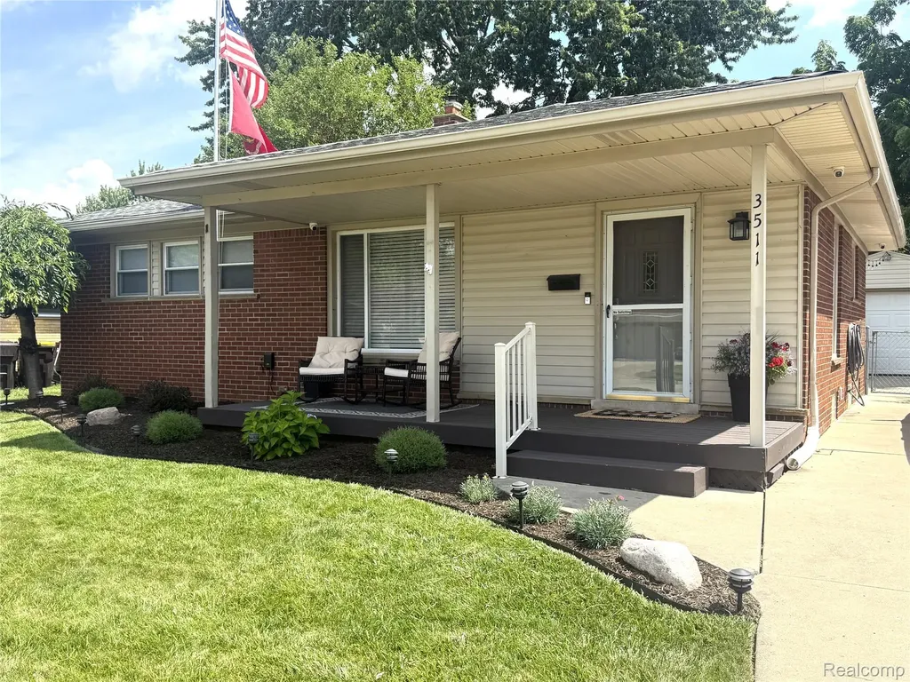 3511 Bridge Street Trenton City MI 48183