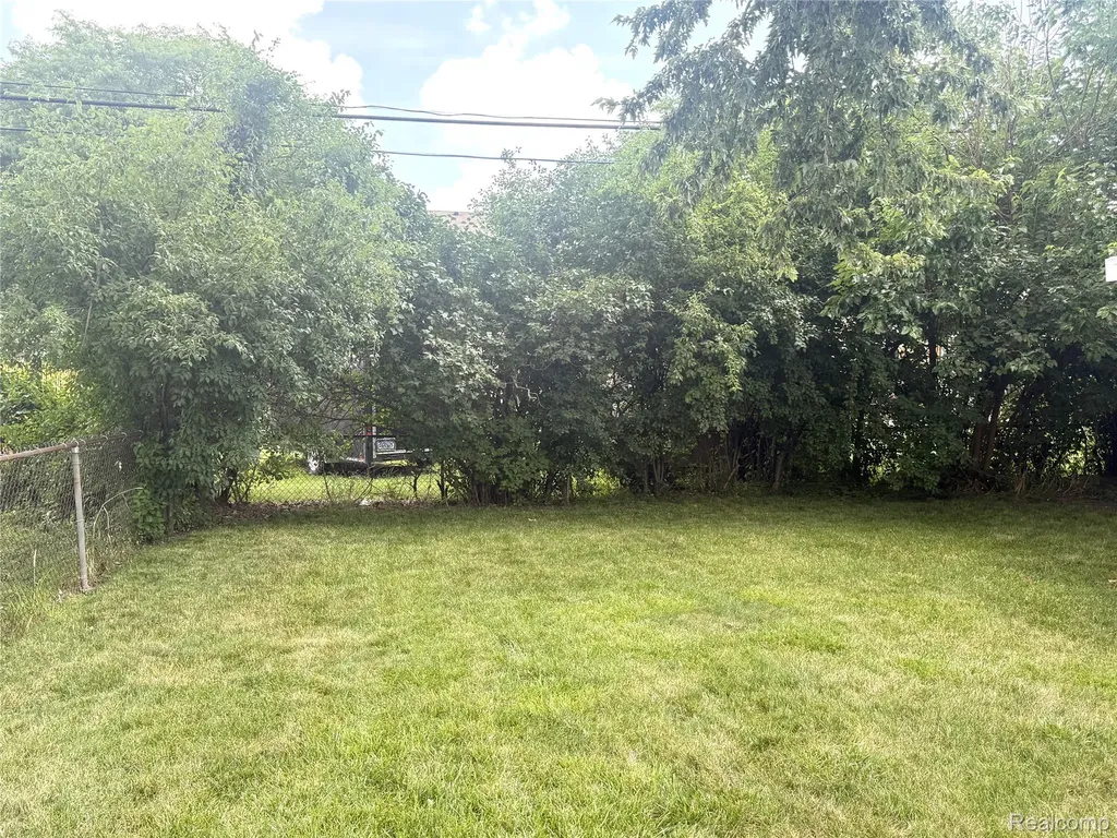 3511 Bridge Street Trenton City MI 48183