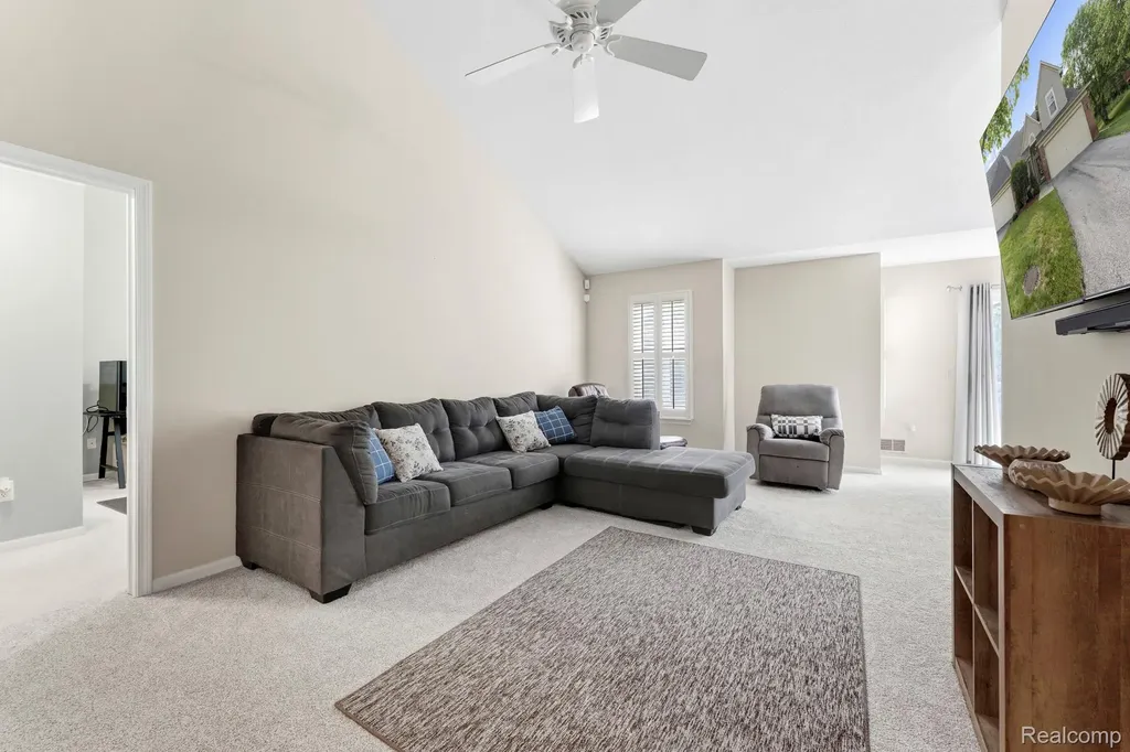 5487 Greenway Drive Trenton City MI 48183