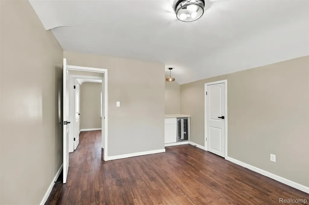 10346 Lakepointe Street Detroit City MI 48224
