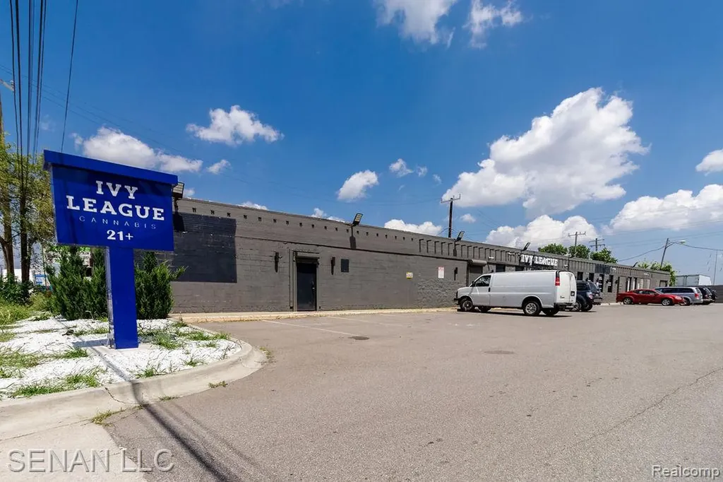 465 S Schaefer Highway Detroit City MI 48217