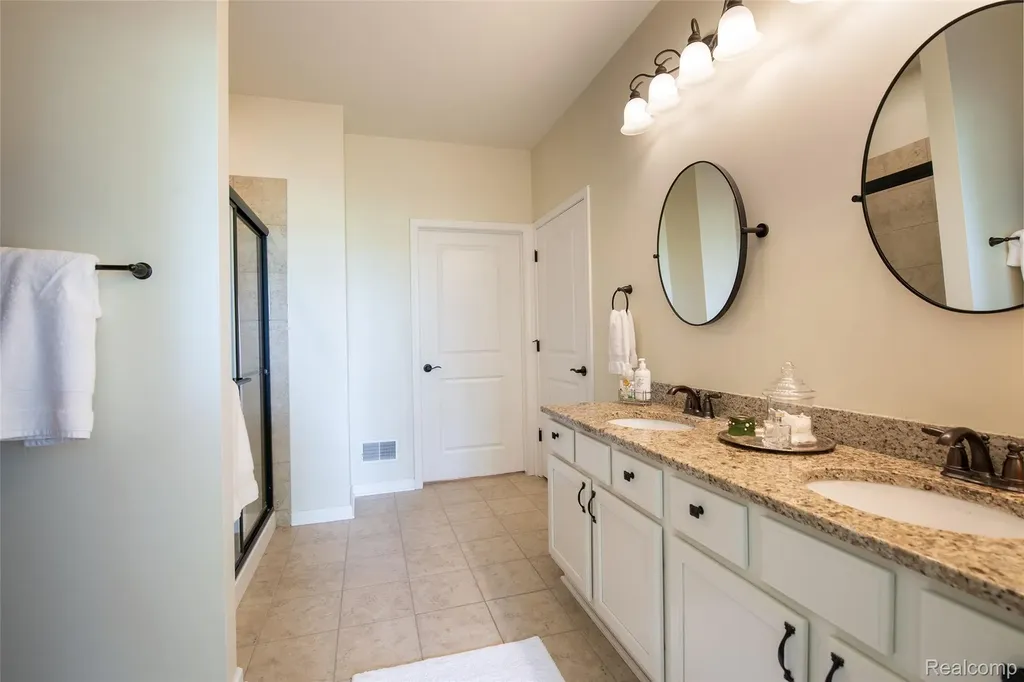 6397 Prairie Dunes Drive Grand Blanc Charter Township MI 48439