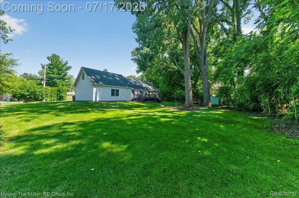 40162 Alden Road Van Buren Charter Township MI 48111
