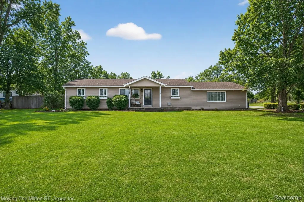 48188 Harris Road Sumpter Township MI 48111