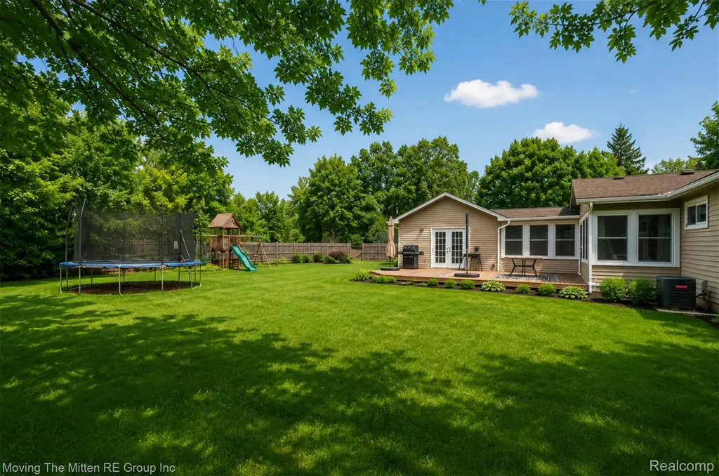 48188 Harris Road Sumpter Township MI 48111