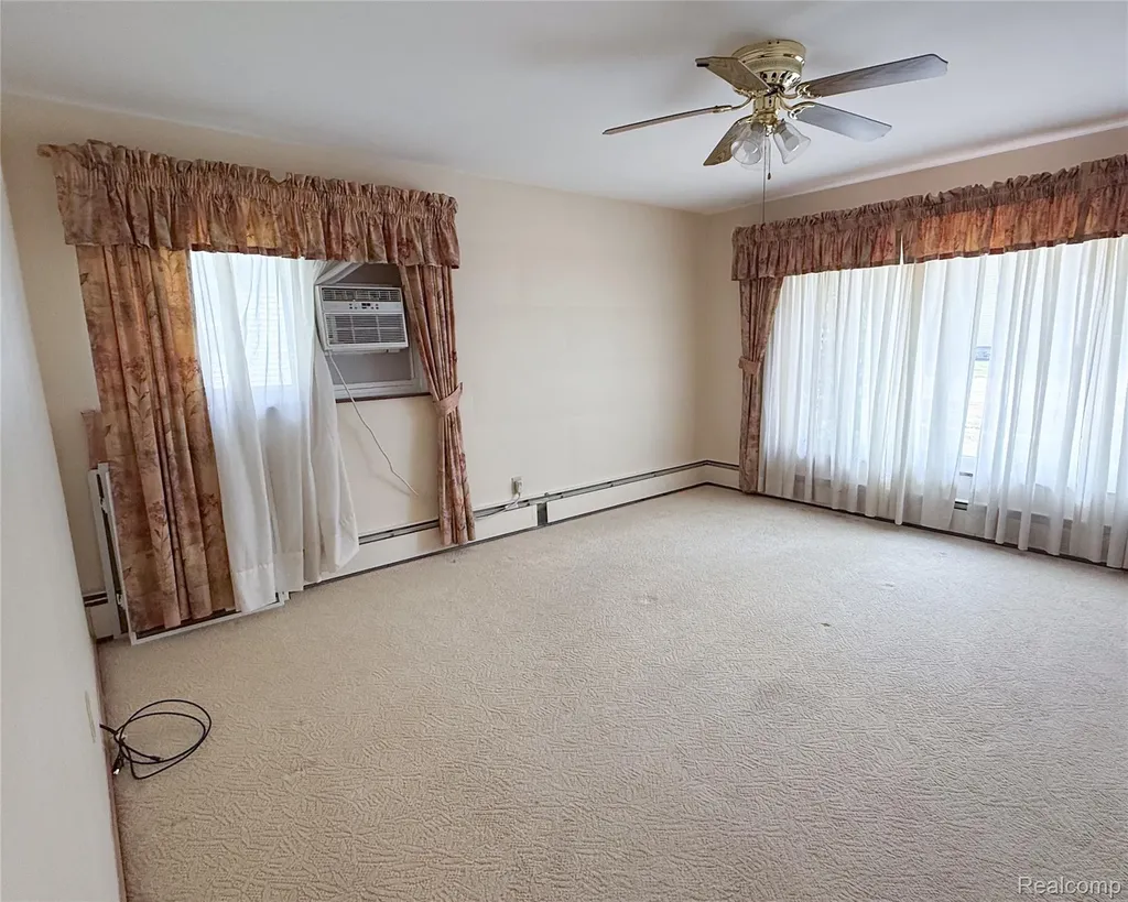 1460 Monroe Street Carleton Village MI 48117