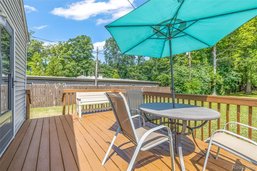 39000 Wabash Street Romulus City MI 48174