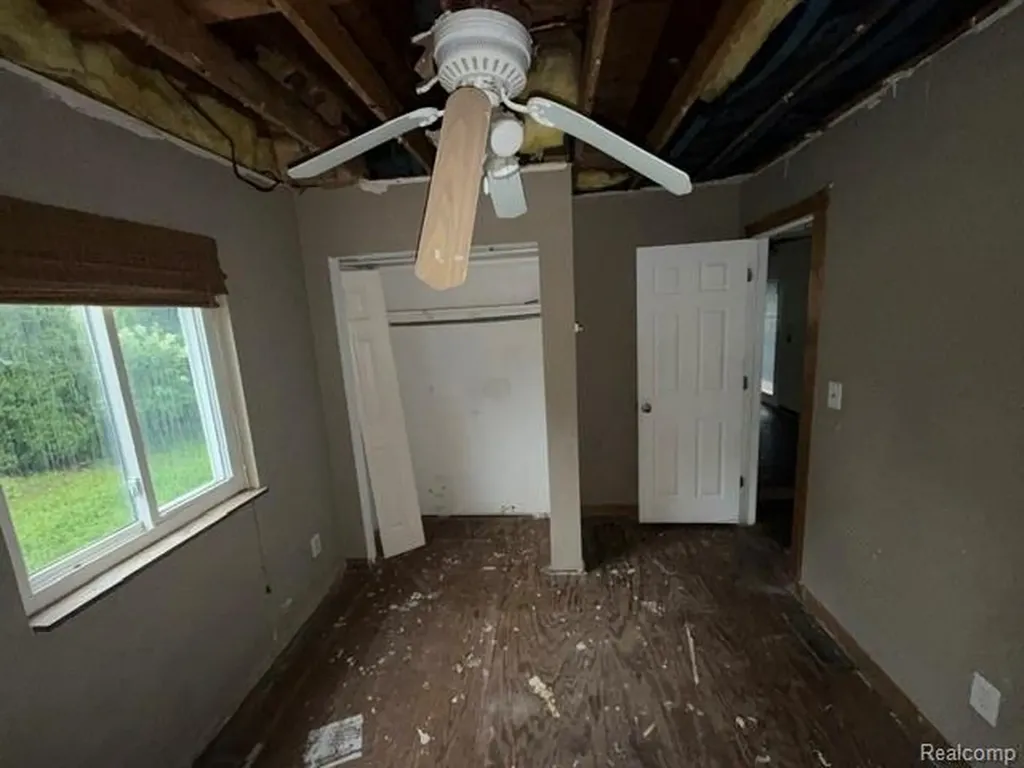 571 Cristy Avenue Waterford Charter Township MI 48328