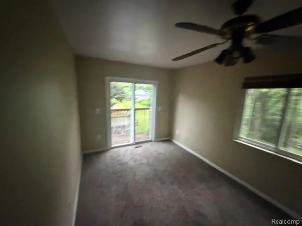571 Cristy Avenue Waterford Charter Township MI 48328