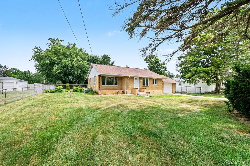 5199 Lapeer Road Burton City MI 48509
