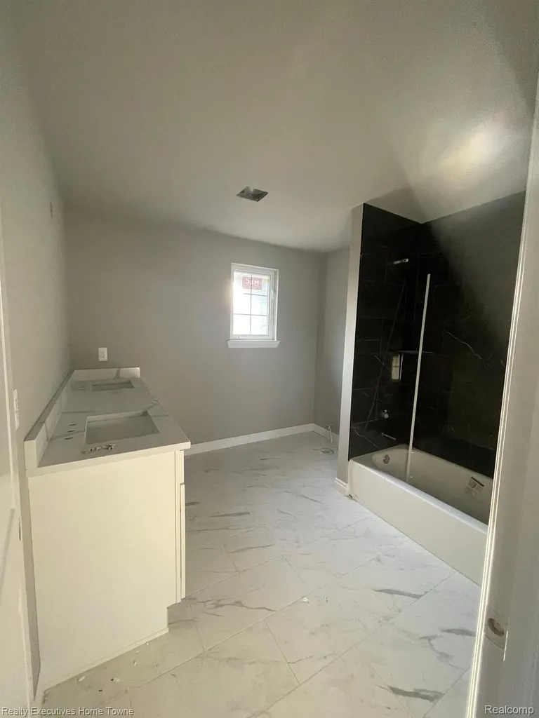 34938 Cardinal Lane Richmond City MI 48062