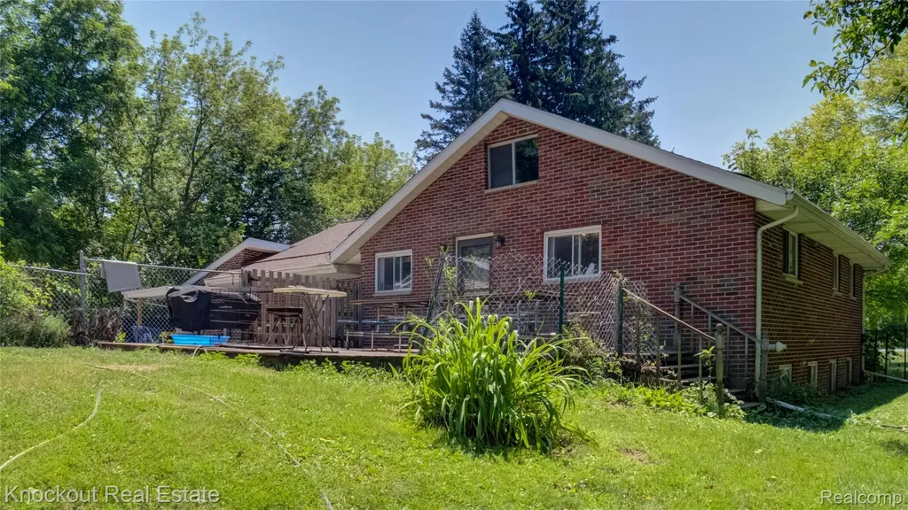 4195 Williamson Road Bridgeport Charter Township MI 48601