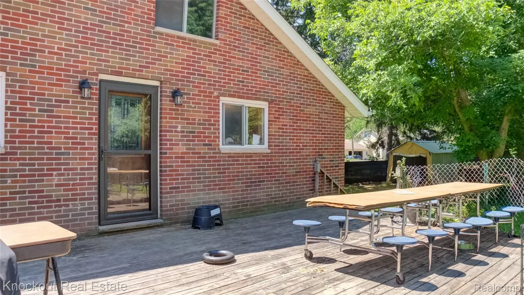 4195 Williamson Road Bridgeport Charter Township MI 48601